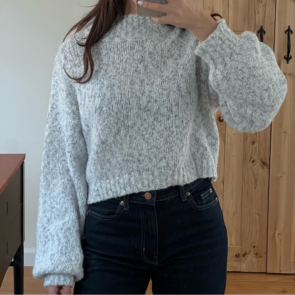 Cozy Cropped Knit Sweater - Heather Gray - Picture 2 of 2